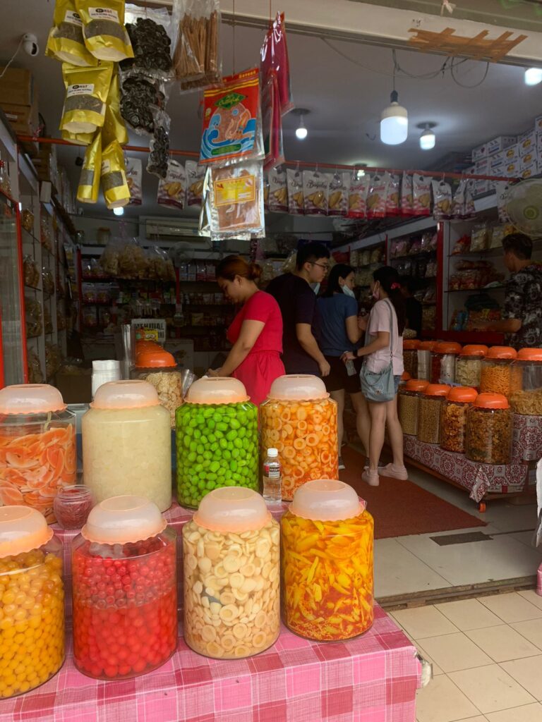 Exploring Batam with Dedicated Transportation Services: Comfort, Efficiency, and Local Insight